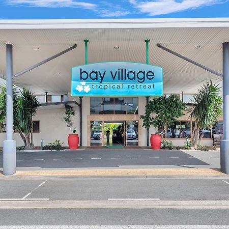 Bay Village Tropical Retreat & Apartments Cairns Bagian luar foto
